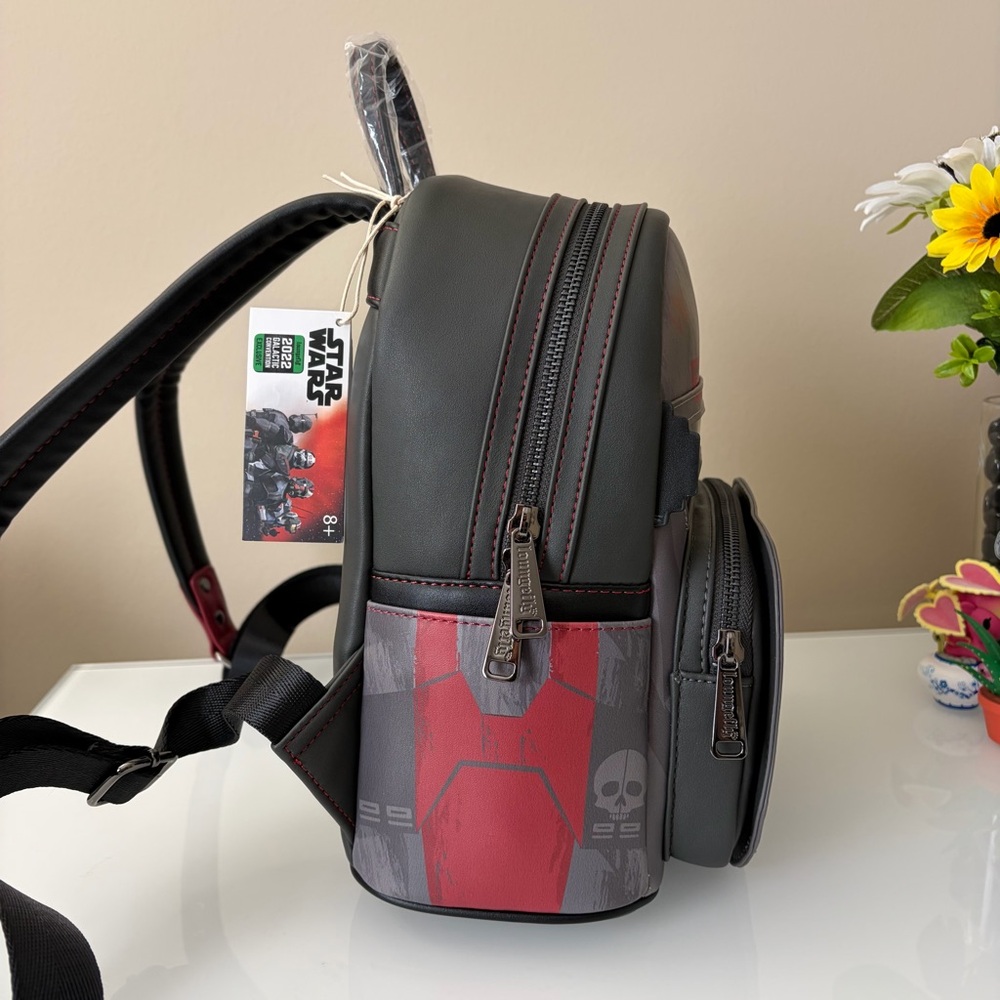 Loungefly Star Wars Bad Batch Hunter Helmet Mini Backpack Convention Exclusive - Picture 4 of 14